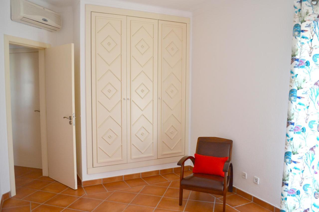 M&L Beach House Alvor Esterno foto