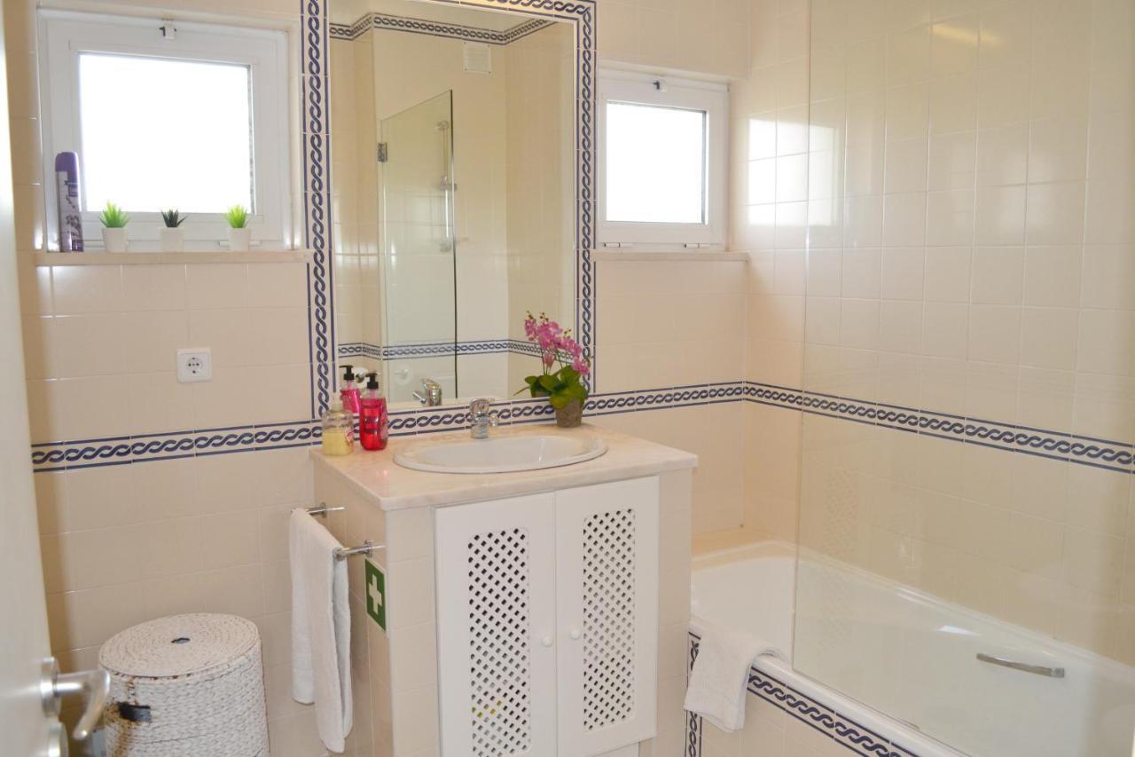 M&L Beach House Alvor Esterno foto