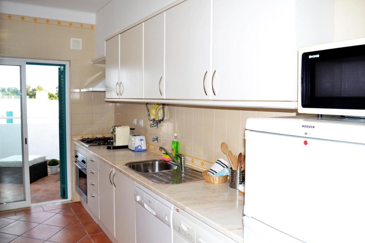 M&L Beach House Alvor Esterno foto