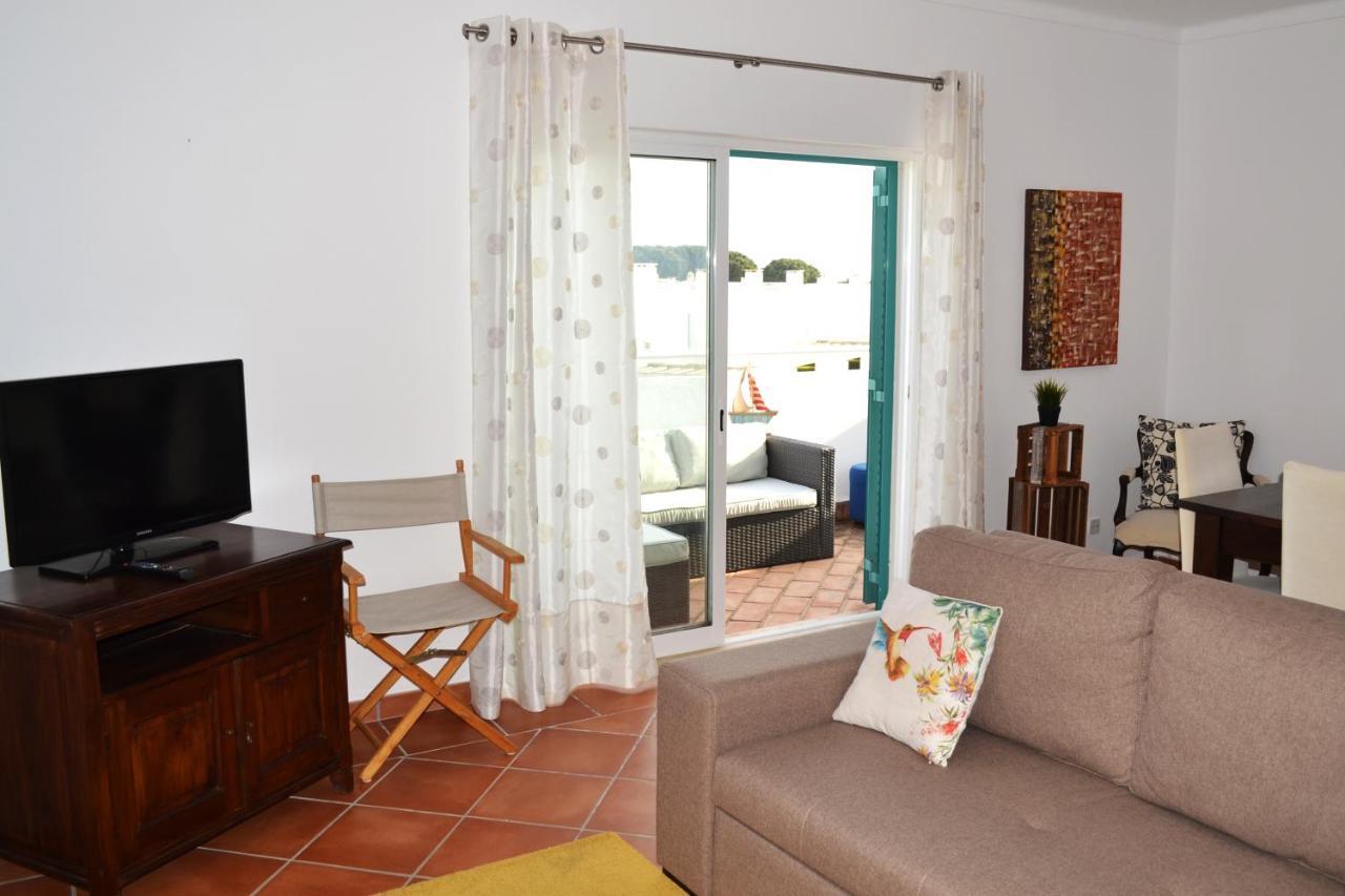 M&L Beach House Alvor Esterno foto